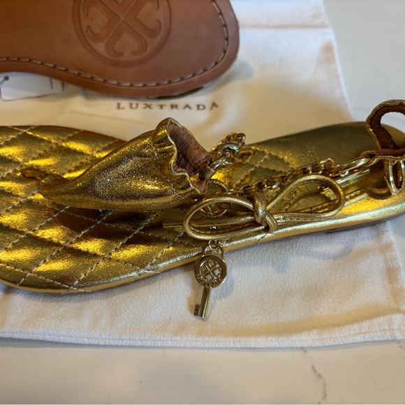 NWT Luxtrada 18K Gold plated metallic leather Women's Sandals refined elegance - Picture 7 of 16